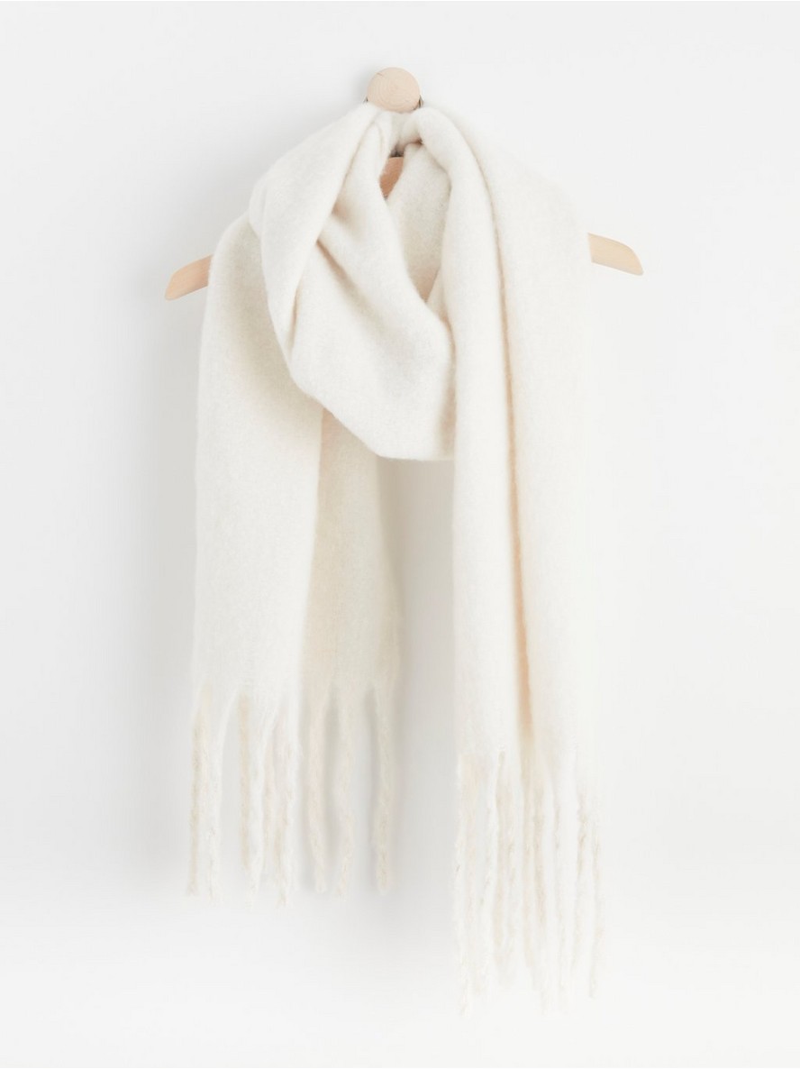 Sal – Scarf with fringes