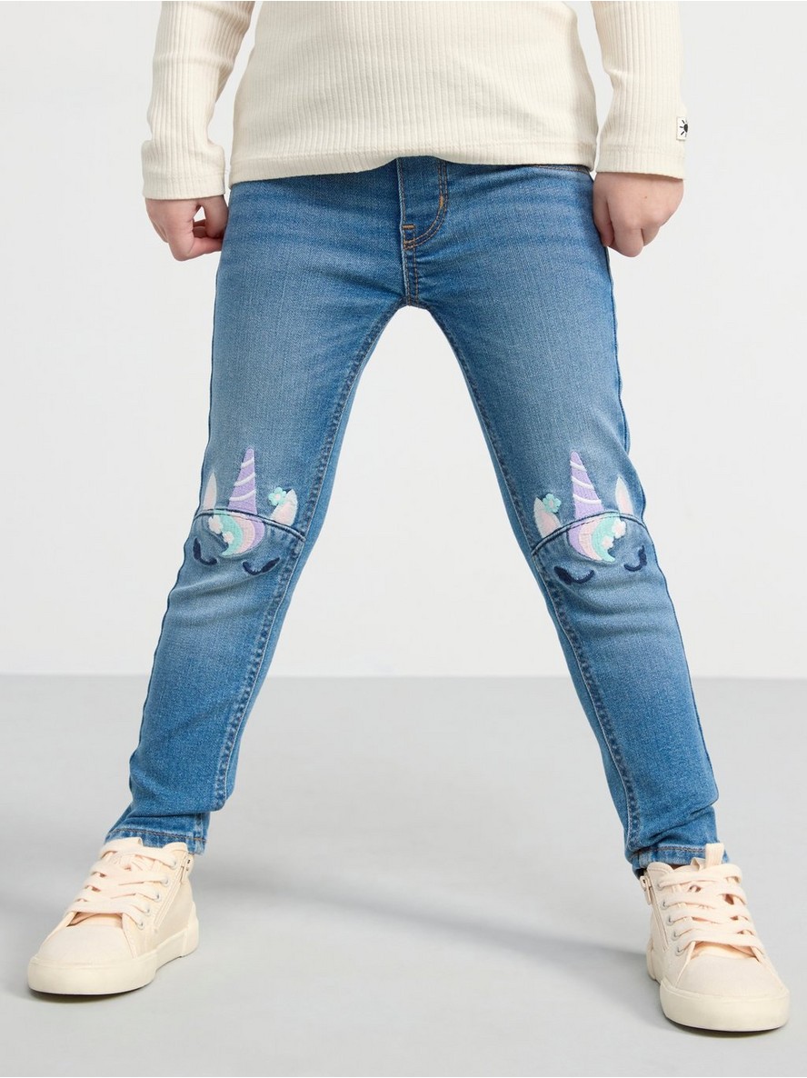 Pantalone – SARA Slim regular waist jeans with embroidery to knees