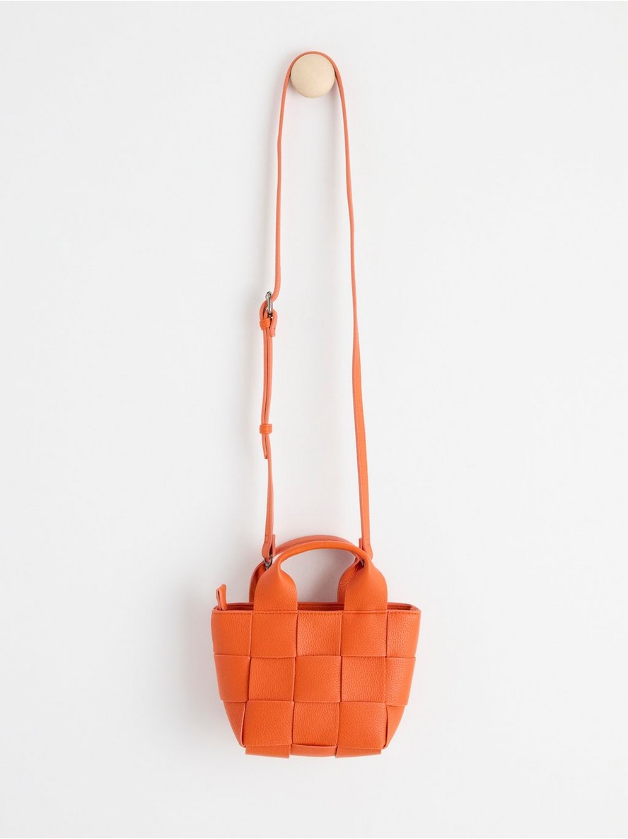 Torba – Braided bag in imitation leather