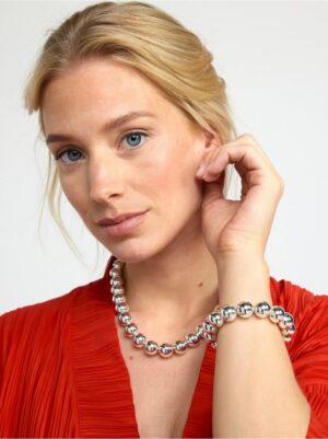 Necklace with silver beads - 8559419-10