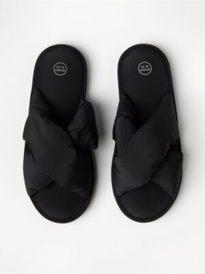 Padded slippers - 8505256-80