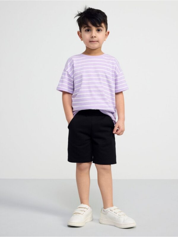 Oversize t-shirt with stripes - 8527288-6965