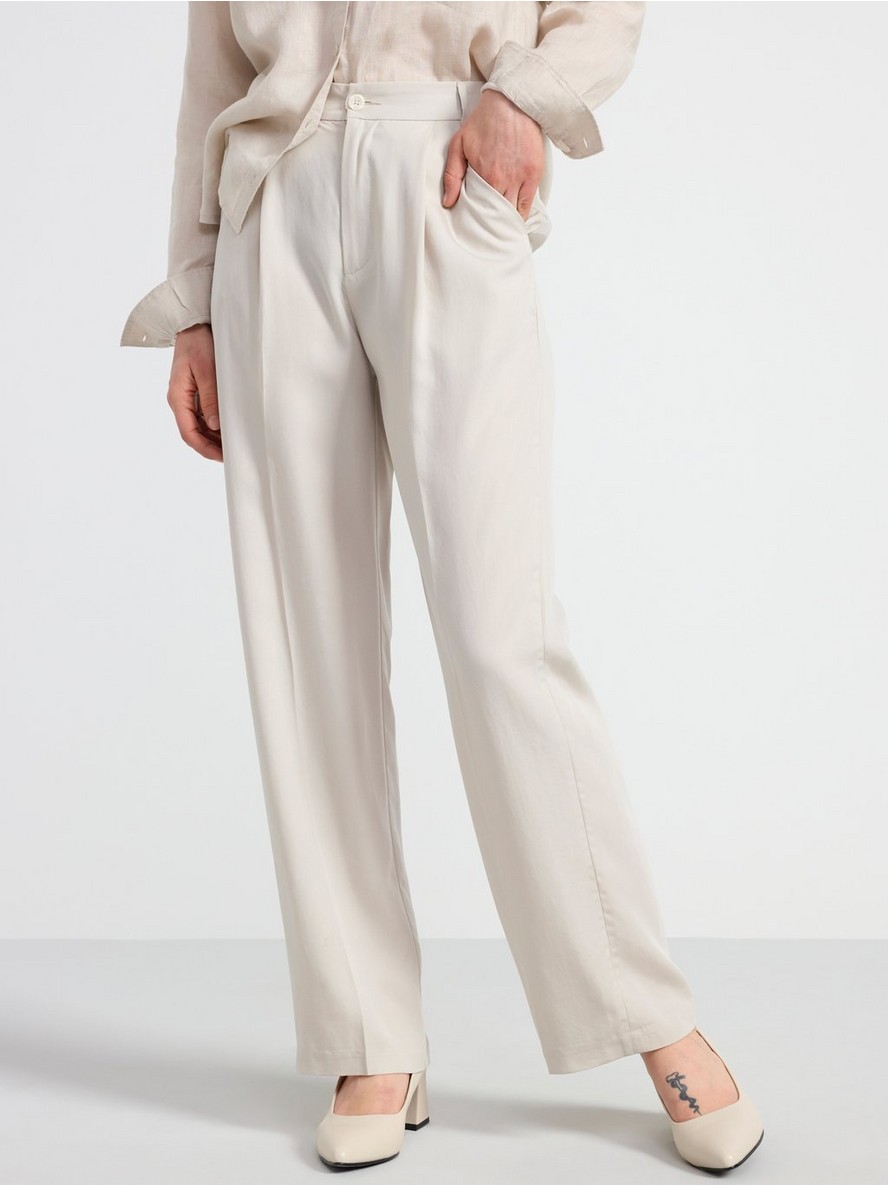 Pantalone – Straight trousers with high waist