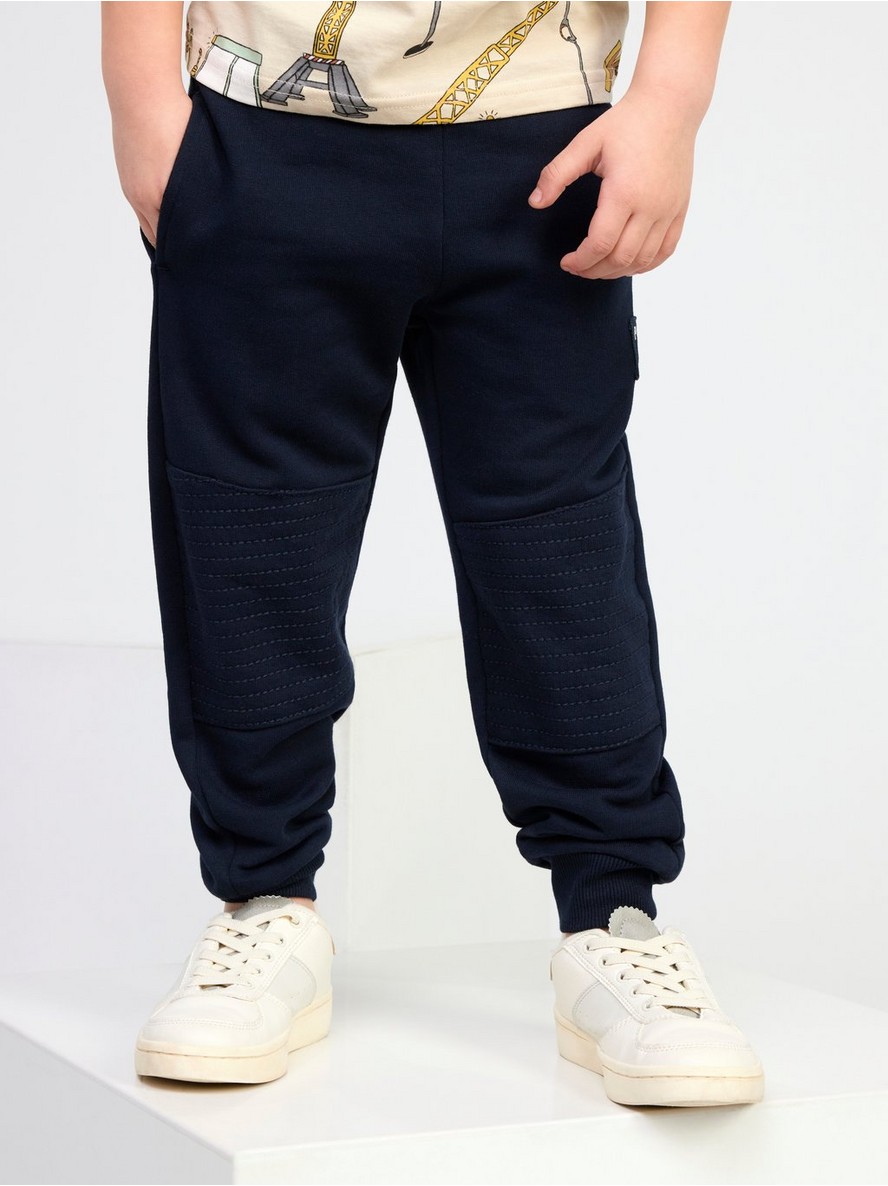 Trenerka donji deo – Joggers with reinforced knees
