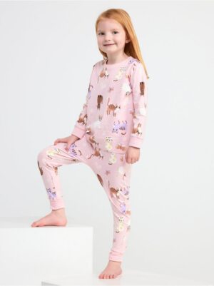Pyjama set with cats and butterflies - 8559094-2182