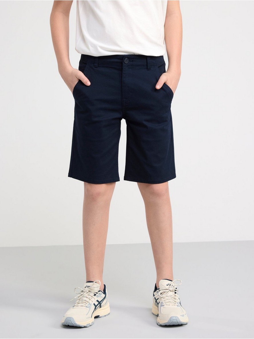 Sorts – STAFFAN Straight regular waist chino shorts
