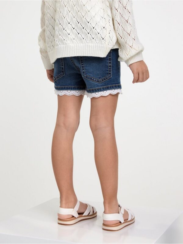 SARA Slim regular waist jeans shorts with lace - 8547084-790