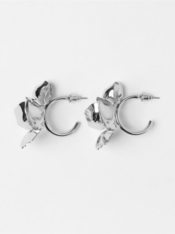 Hoop earrings with flowers - 8605278-10