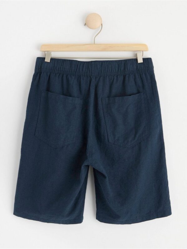 VILGOT Wide regular waist linen blend shorts - 8545756-2521