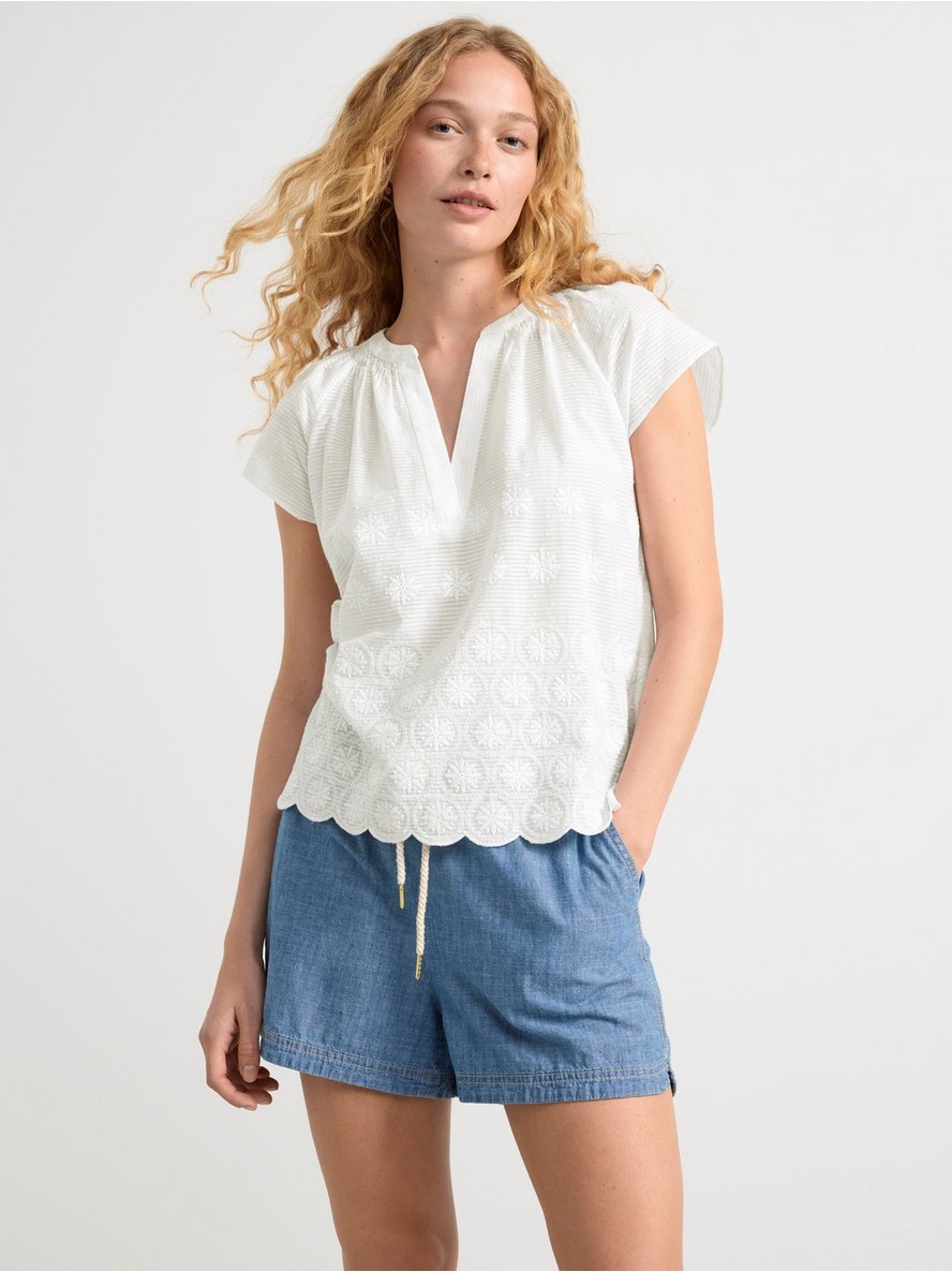 Bluza – Short sleeved blouse with embroidery