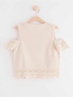 Knitted top with open shoulders - 8638404-9428