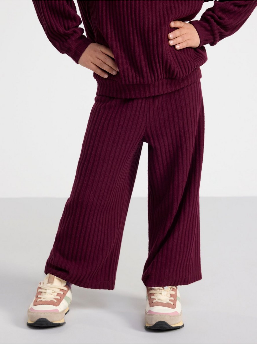 Trenerka donji deo – Cropped ribbed trousers