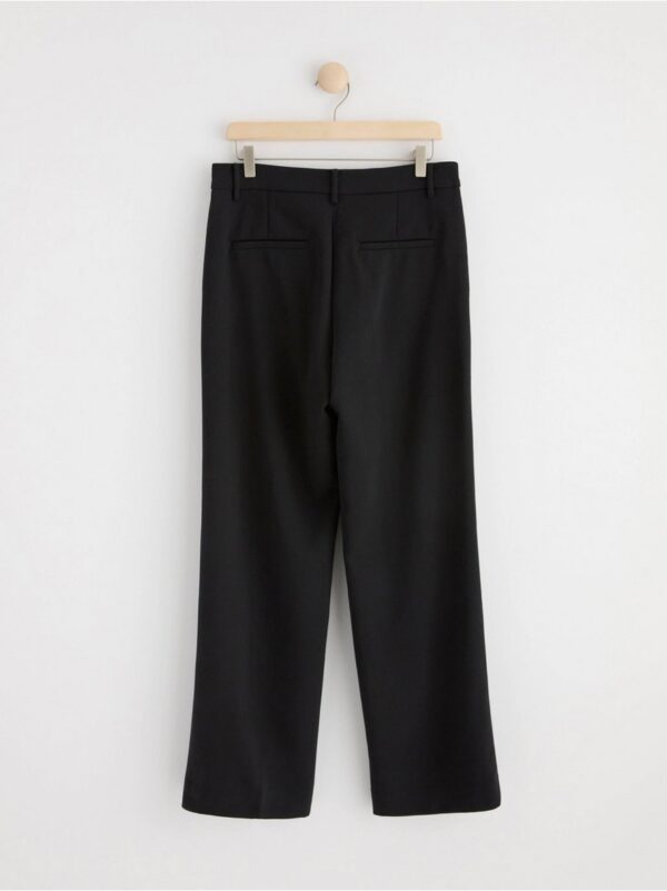 Straight trousers with a regular waist - 8601684-80