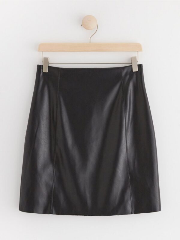 Mini skirt in imitation leather - 8613879-80