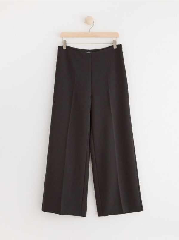 LYKKE Trousers with high waist cropped - 8616186-80
