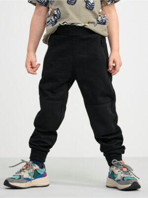 Joggers with reinforced knees - 8558234-80