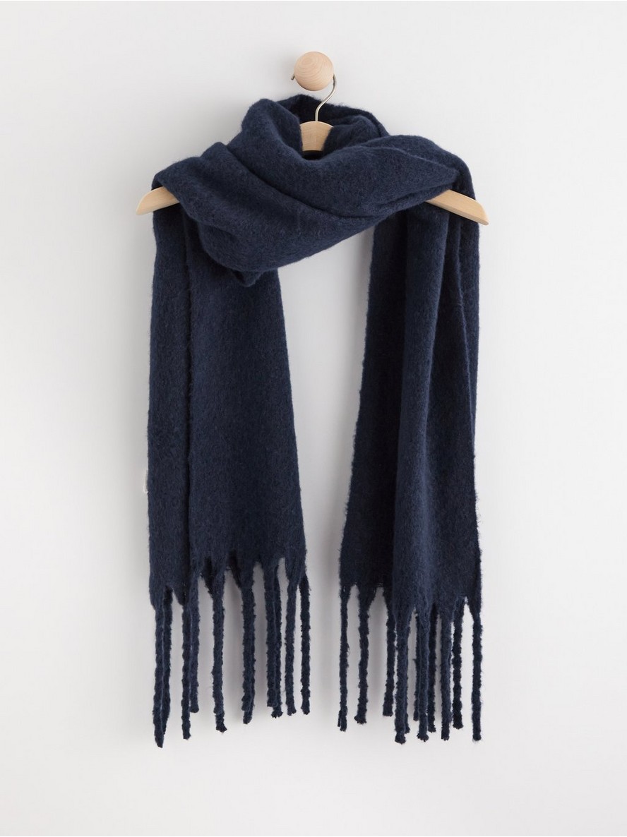 Sal – Fringed scarf