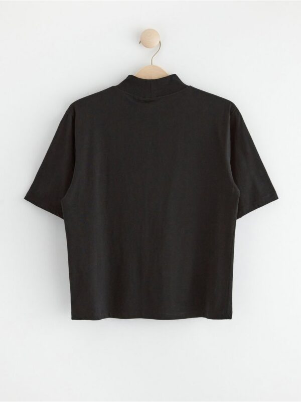 Short sleeve top with mock neck - 8632381-80
