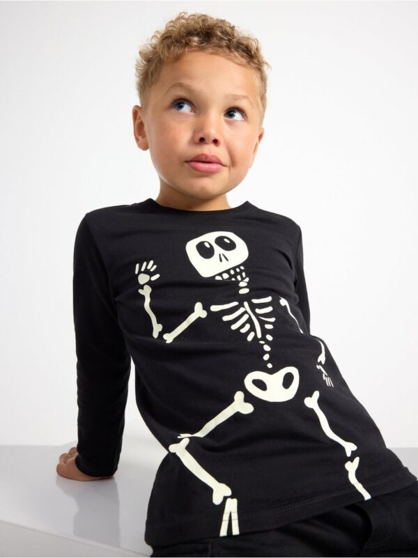 Long sleeve top with skeleton - 8668982-80