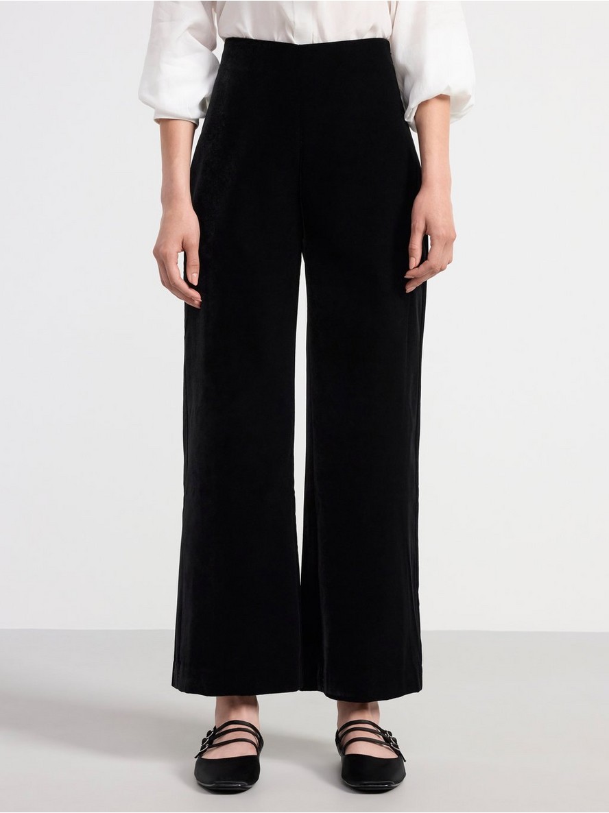 Pantalone – LYKKE Wide high waist cropped velvet trousers
