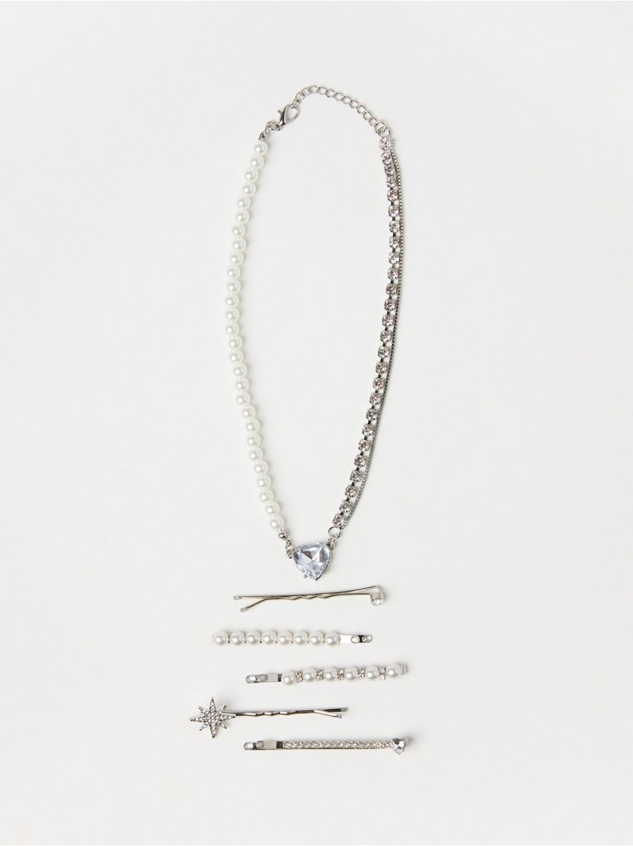 Snala za kosu – Jewellery set with pearls