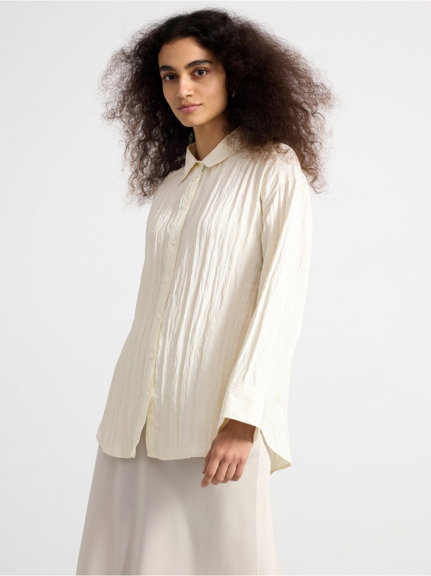 Kosulja – Blouse with crinkled texture