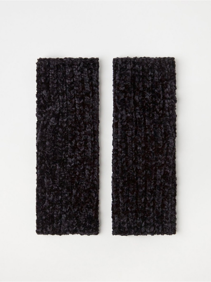 Grejaci za ruke – Knitted wrist warmers