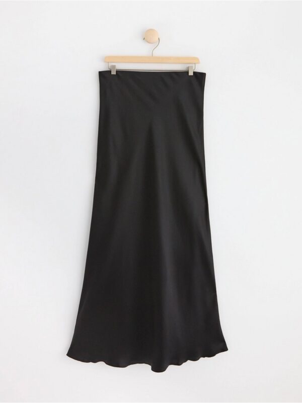 Maxi skirt in satin - 3000038-80