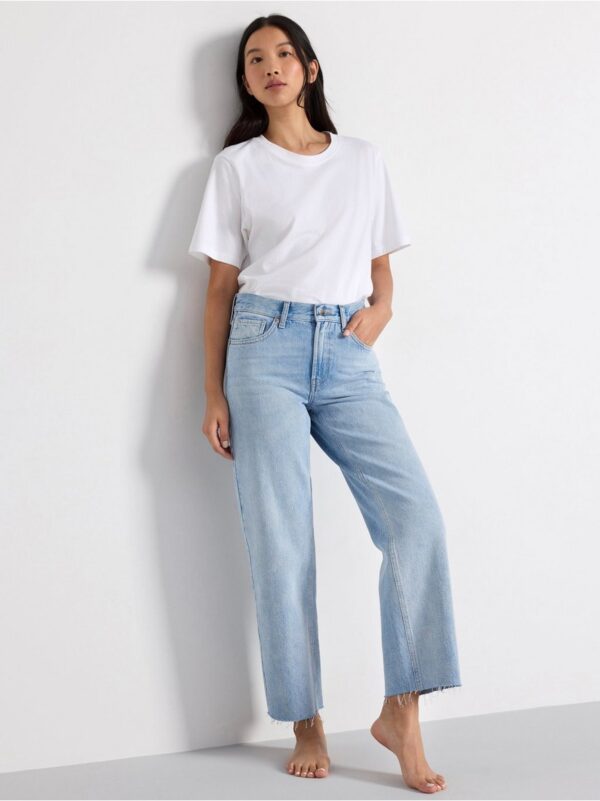 SIA  Cropped Straight Jeans - 3000066-766