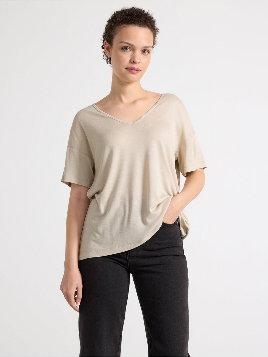 Majica – Short-sleeved Top