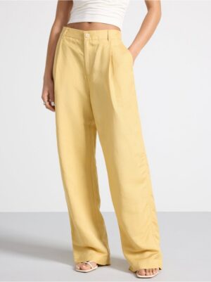 Trousers in linen blend - 3000167-1178