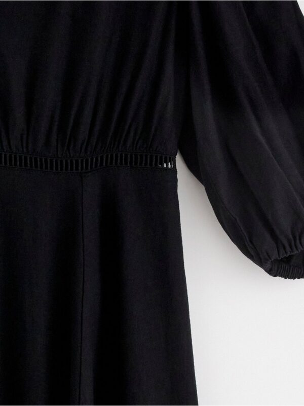 Maxi dress in linen blend - 3000310-80
