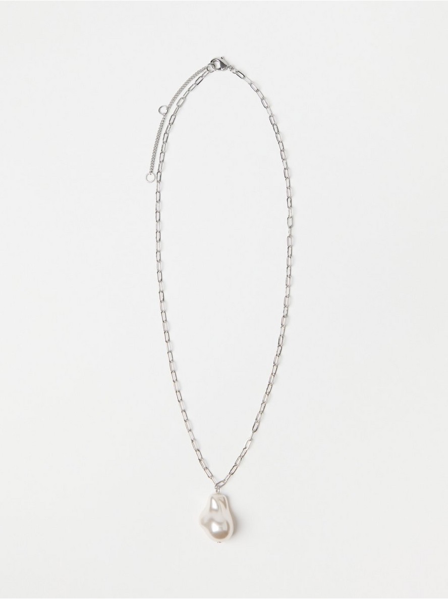 Ogrlica – Necklace with pearl