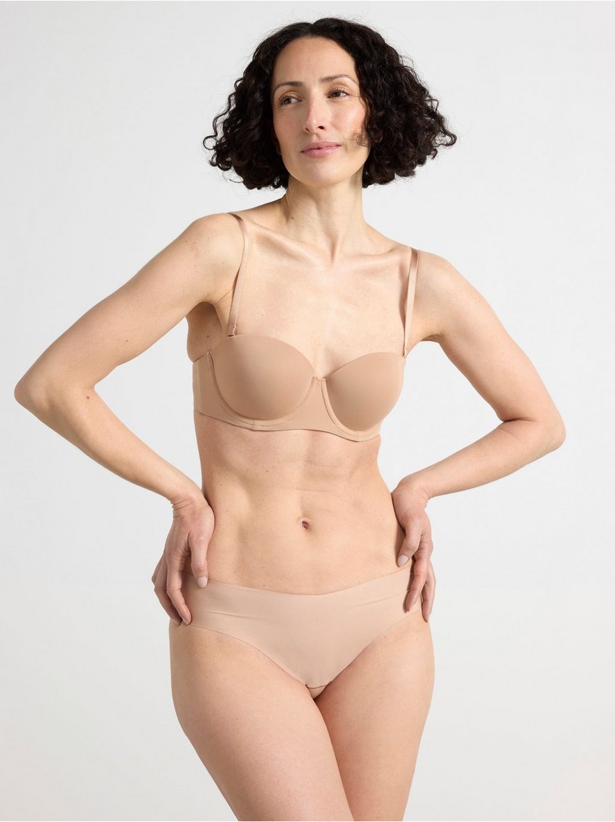 Gacice – Invisible  brazilian brief