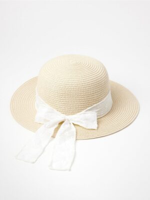 Straw hat with bow - 8729590-311