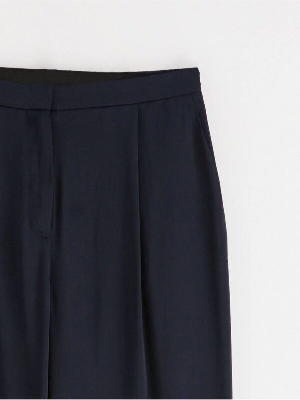Trousers in satin - 3001227-2521