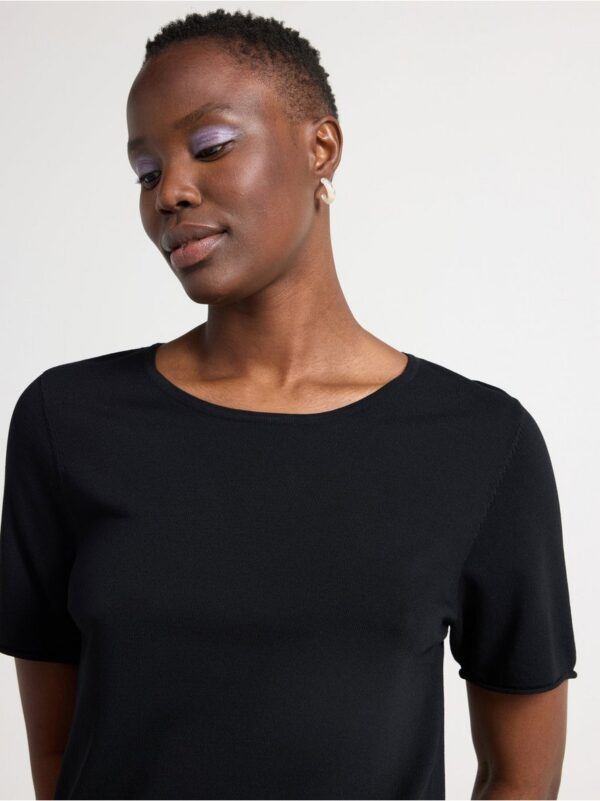 Fine-knitted t-shirt - 3001307-80