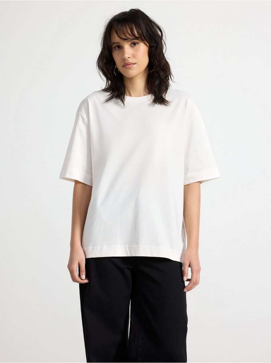 Majica – Oversized t-shirt