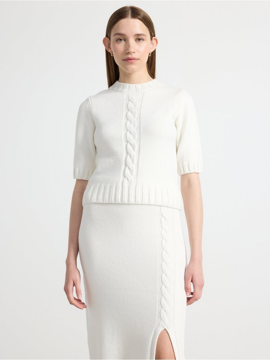 Dzemper – Knitted short-sleeved jumper