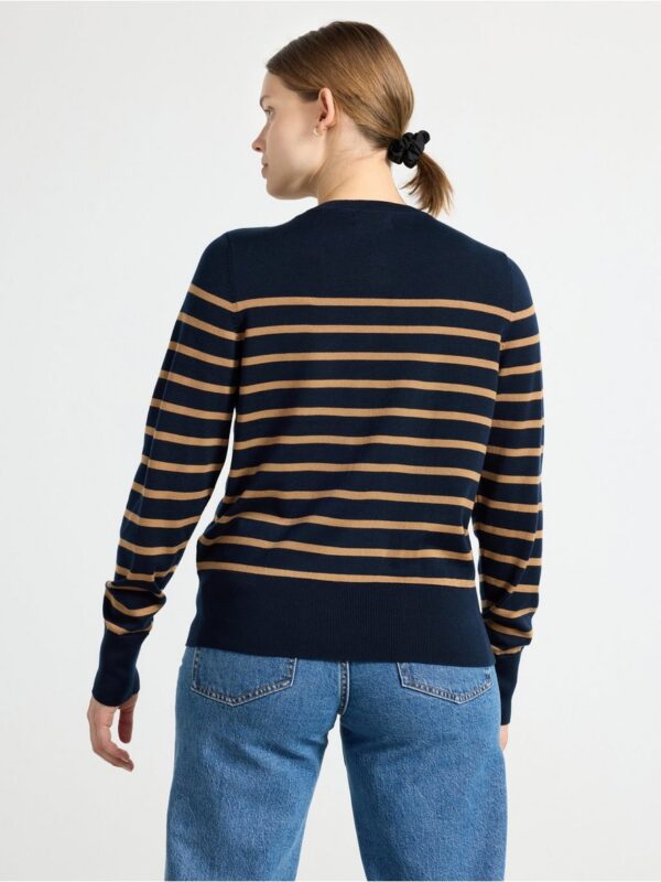 Fine-knitted cardigan - 3000084-2150