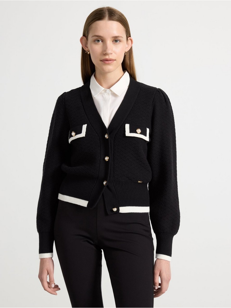 Dzemper – Cardigan with pearl buttons