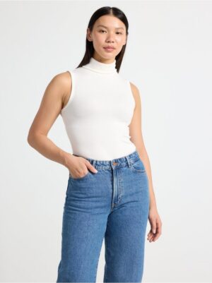 Sleeveless turtleneck top - 3001666-7862