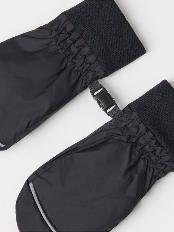 Waterproof mittens - 3002479-80