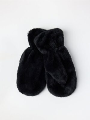 Mittens in faux fur - 3002488-80