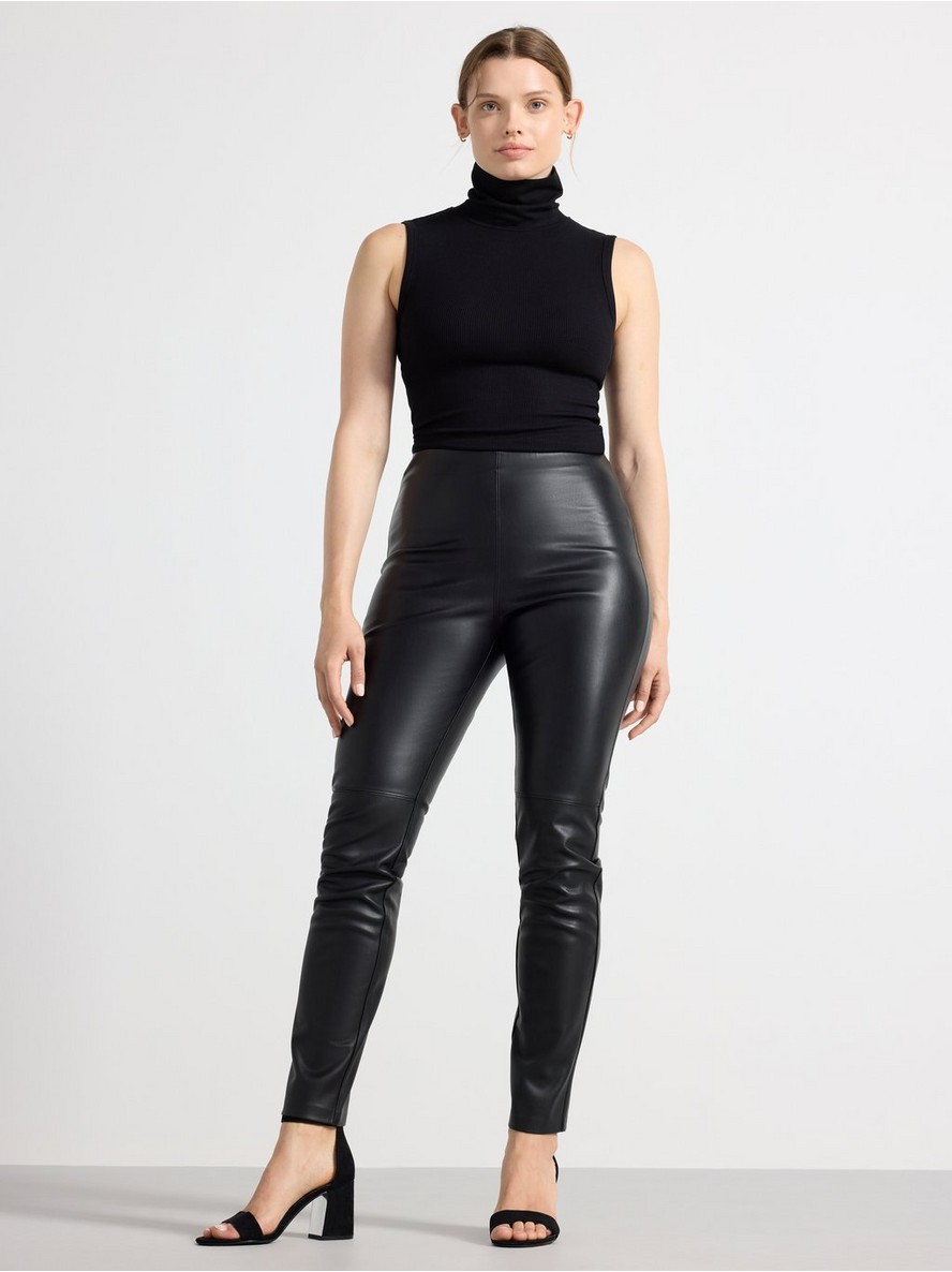 Pantalone – Leggings in imitation leather