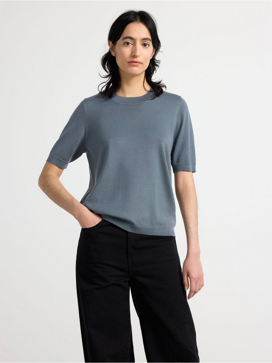 Dzemper – Fine-knitted top