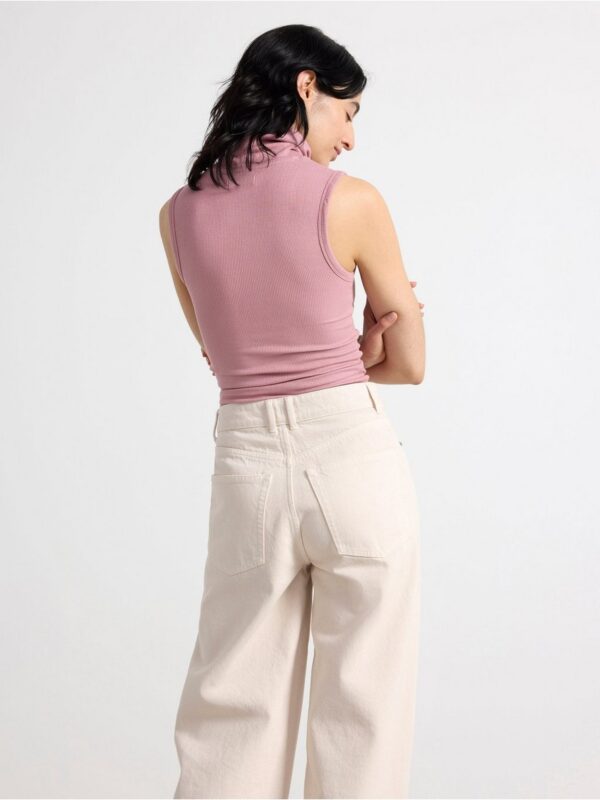Sleeveless turtleneck top - 3001666-6012