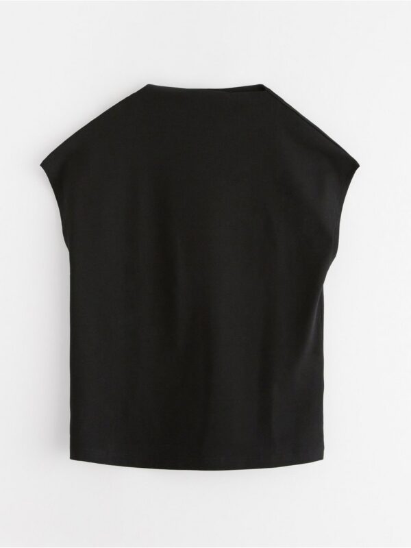 Sleeveless top - 3002156-80