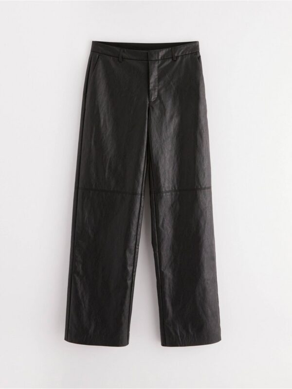 Trousers in imitation leather - 3002358-80