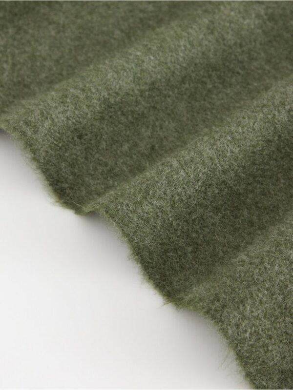 Scarf with fringes - 3002879-9564